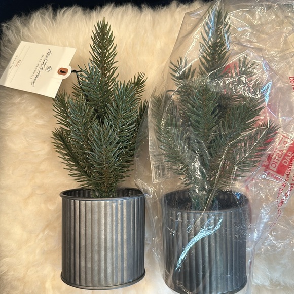 Hearth & Hand faux tree in metal tub (set of 2) - Picture 5 of 5